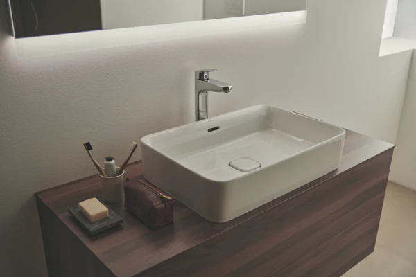 Lavoar pe blat tip bol Ideal Standard Strada II cu preaplin 61x41 cm — vedere 2