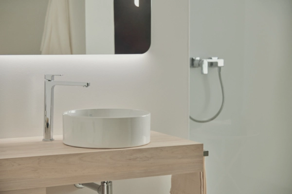 Baterie lavoar înalt Ideal Standard Edge ML — vedere 4